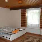 Lomasaaret Motel