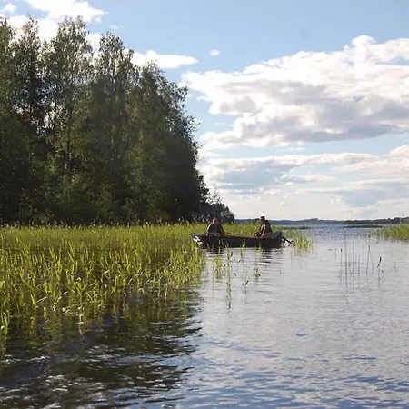 Lomasaaret Motel Villala