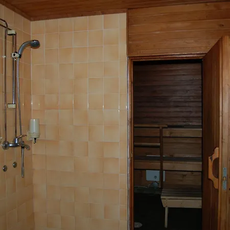 Lomasaaret Motel