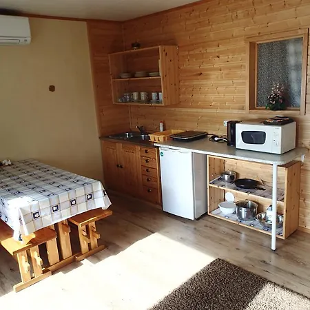 Lomasaaret Motel