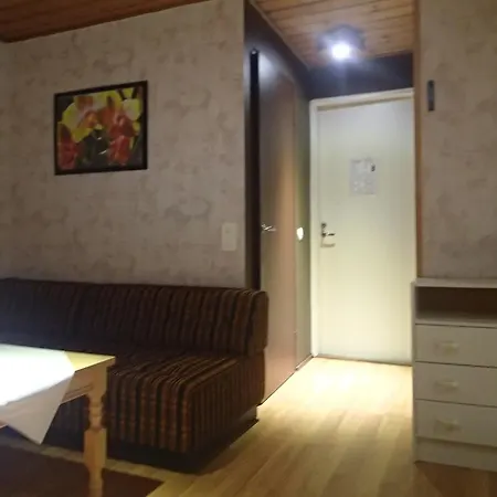 Motel Lomasaaret Villala