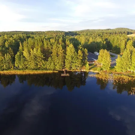 Lomasaaret Motel Villala