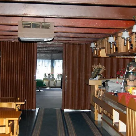 Motel Lomasaaret Villala