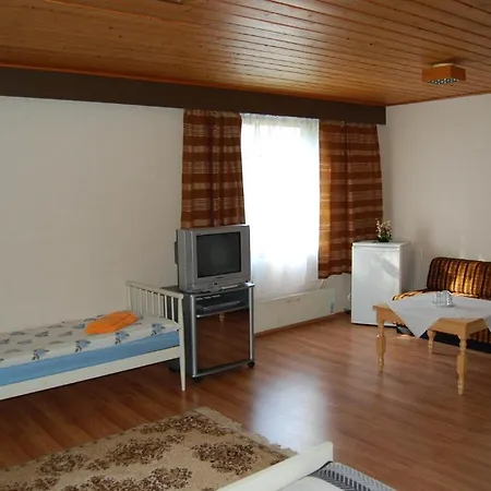 Lomasaaret Motel Villala