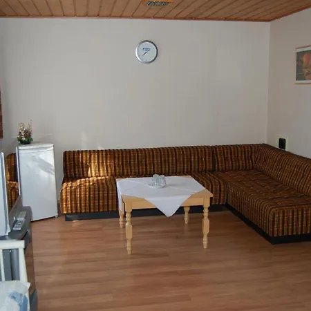 Lomasaaret Villala