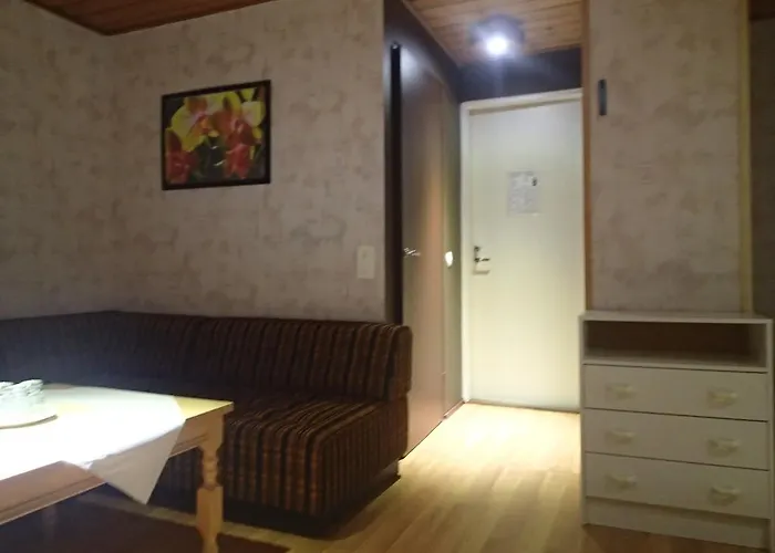 Motel Lomasaaret Villala